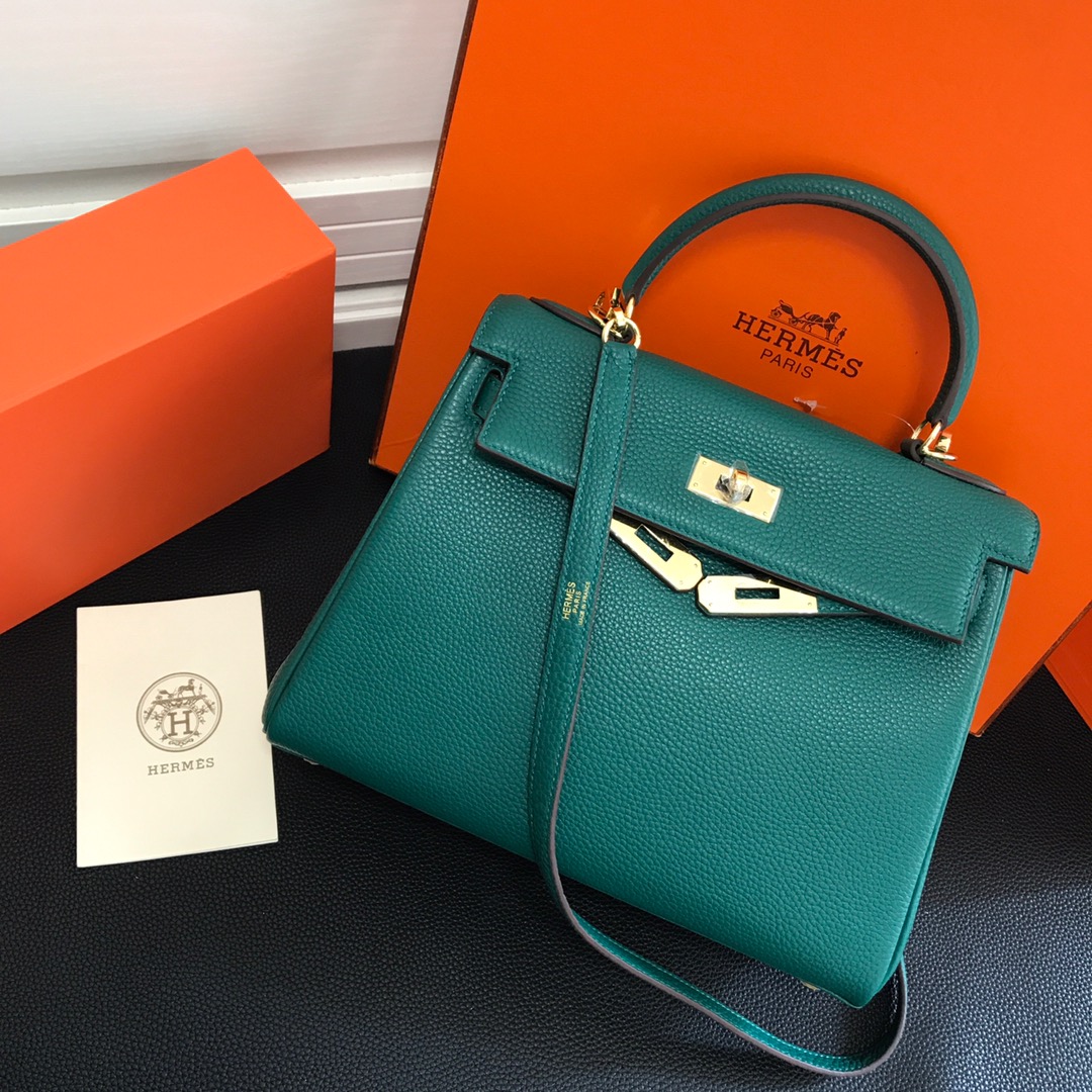 Hermes Kelly 32cm Handbag Shoulder Bag in Vert Vertigo Togo Leather